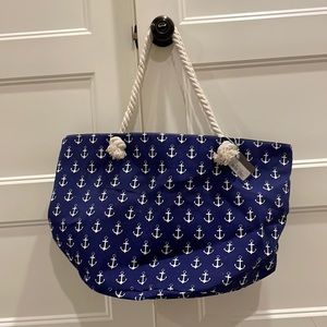 Large cotton beach bag with zip top nwt